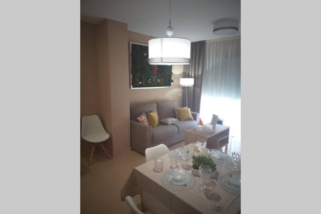 오로페사델마르 Apartamento A Estrenar En Miramar-Marina Dor-1Era Linea De Playa 아파트 외부 사진